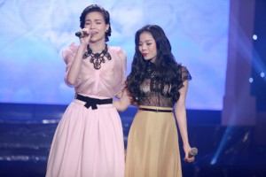 Ca sĩ Hồ Ngọc Hà và Lệ Quyên sẽ góp mặt trong chương trình chào đón năm mới 2014 trên kênh Tàu Hủ