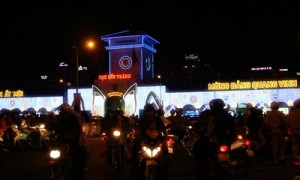 Không khí đón giao thừa 2015 tại thành phố Hồ Chí Minh