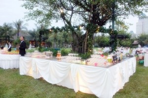 Buffet Valentine lãng mạn tại sân vườn Khu du lịch Văn Thánh