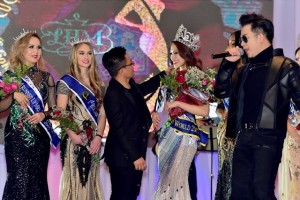 NTK Thiệu Vy chúc mừng Maika Le