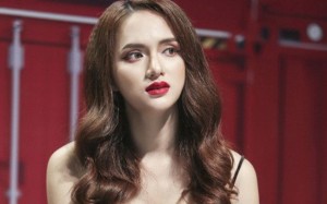 cGhvdG8xNTIyNTE1MjE3MjAwLTE1MjI1MTUyMTcyMDMxNjk4OTIzMjc4