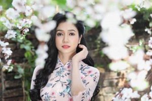 Ca sĩ Phương Anh Bolero