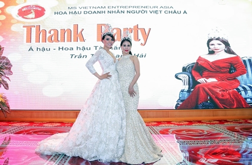 Hai á hậu Mai Phương Trang và Thanh Hải tái ngộ nhau