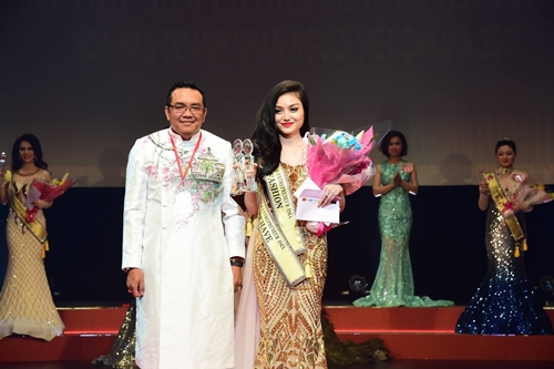 Minh Thy và cú đúp giải thưởng trong đêm chung kết tại Nhật Bản