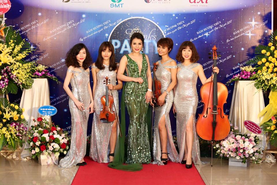 Hoa hậu Đàm Hương Thủy chuẩn bị chu đáo cho buồi Thank Party của mình