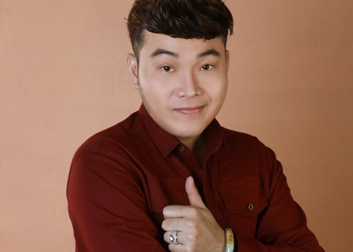 Ca sĩ Khánh Bình