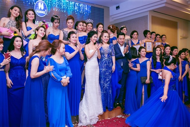 Sự kiện tri ân khách hàng 2017 tiếp đón nhiều khách hàng thân thiết và toàn thể hệ thống của thương hiệu