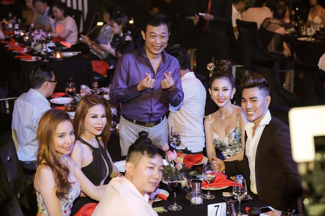 hoa hau chi nguyen 2 2