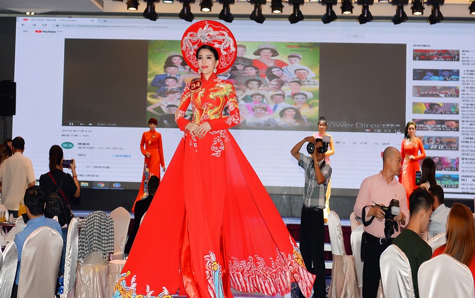 Ao dai 0