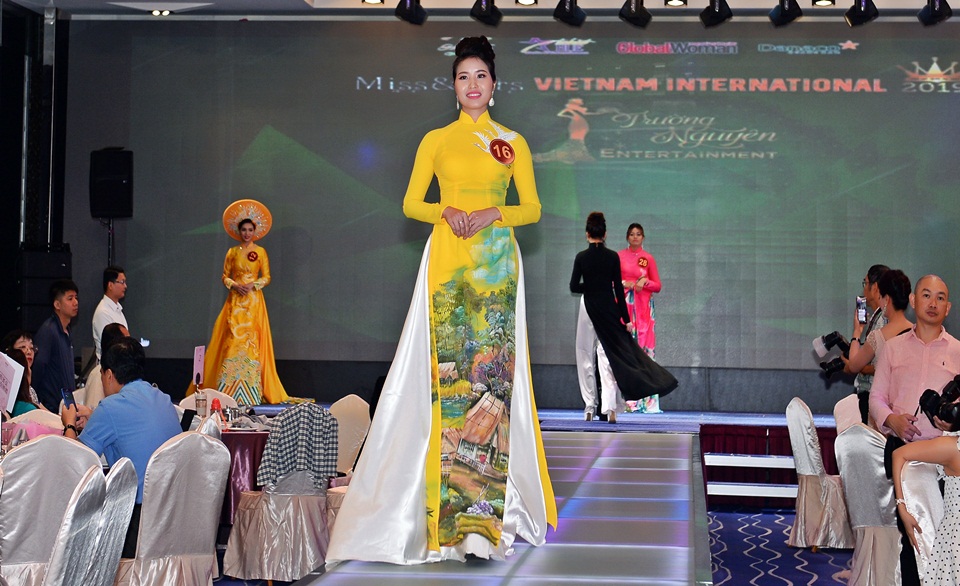 Ao dai 13