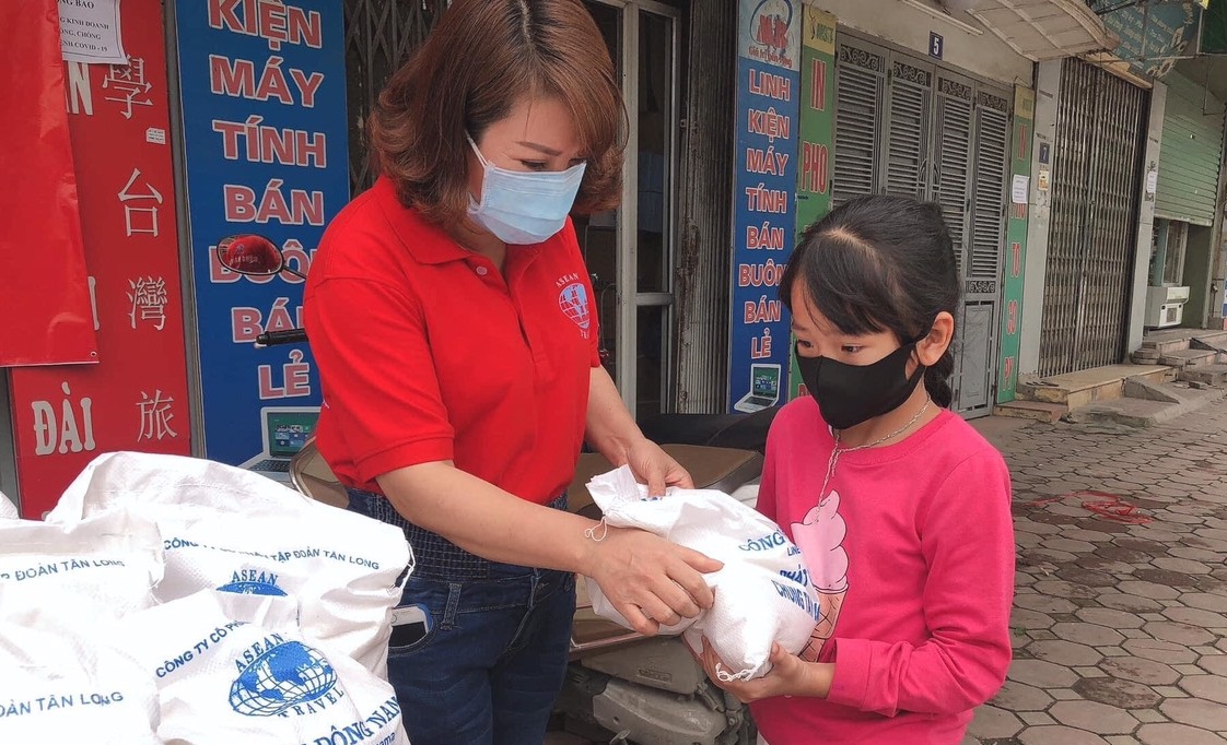 Chị Thảo Vân tâm sự: "Tôi nhói lòng với những câu chuyện mưu sinh mùa dịch"