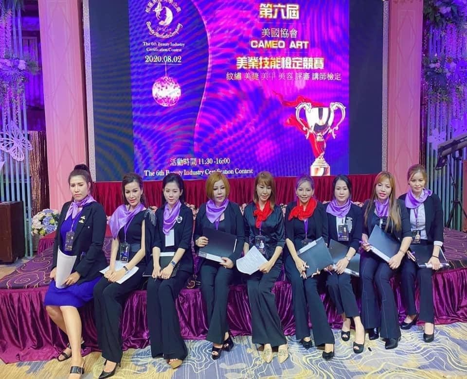 Ao dai Thao 12
