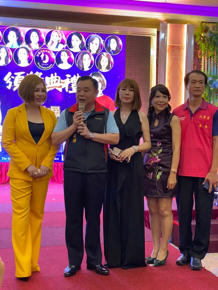 Ao dai Thao 15