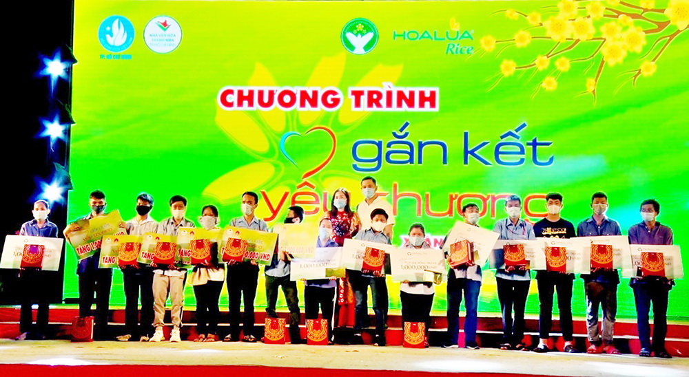 Kim Tuyen 8