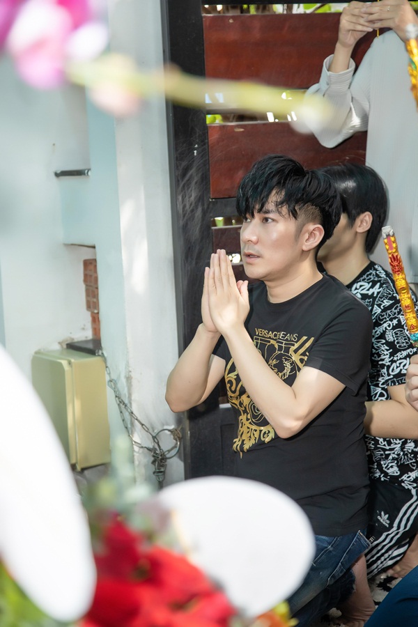 Q Ha cung To