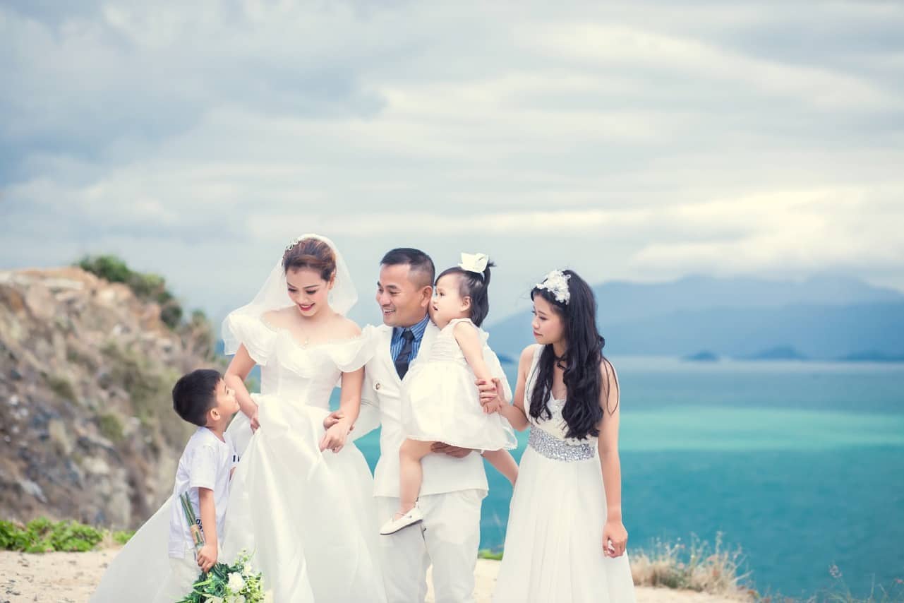 Khieu Huong 33