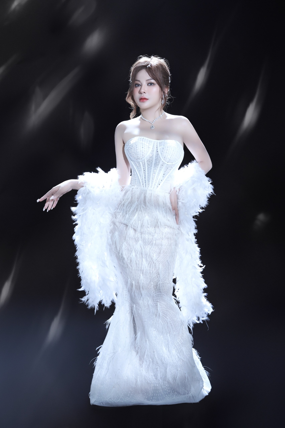 Diep Minh Chi 23