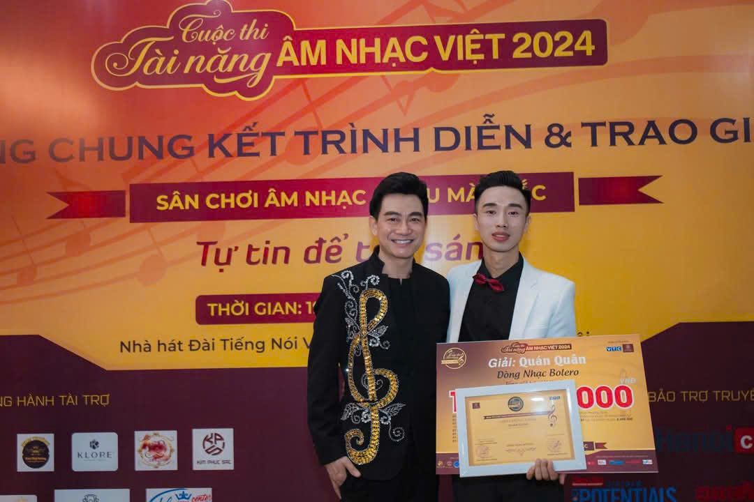 Lâm Bảo Phi làm giám khảo trong cuộc thi Tài năng Âm nhạc Việt 2024