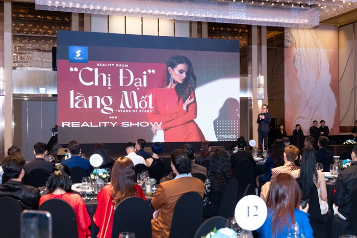 Công bố chương trình "Chị Đại Làng Mốt"