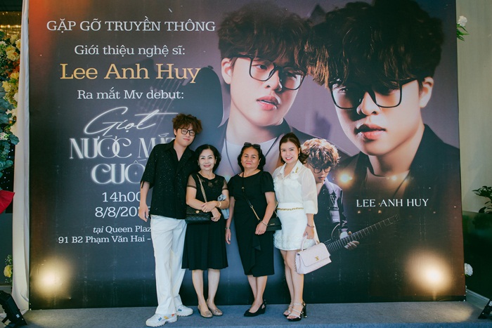 Lee Anh Huy 9