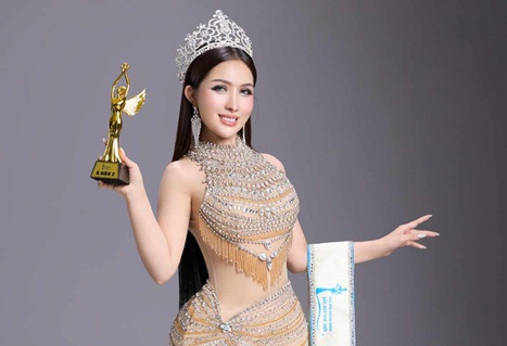 Á hậu 2 Miss Business World Beauty 2025 - Trần Thị Thùy Linh (Linh Tây)
