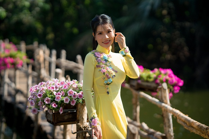 Nghệ sĩ - Nhà giáo dục - Kỷ lục gia VN Trúc Thy