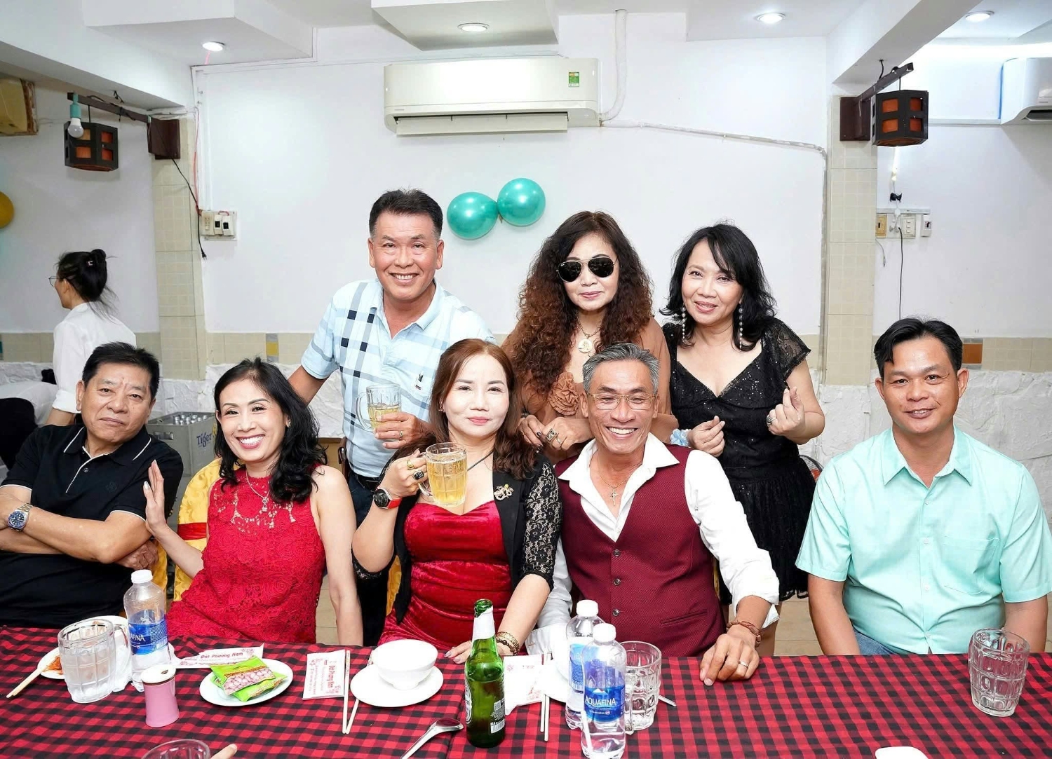 Madam Thu 5