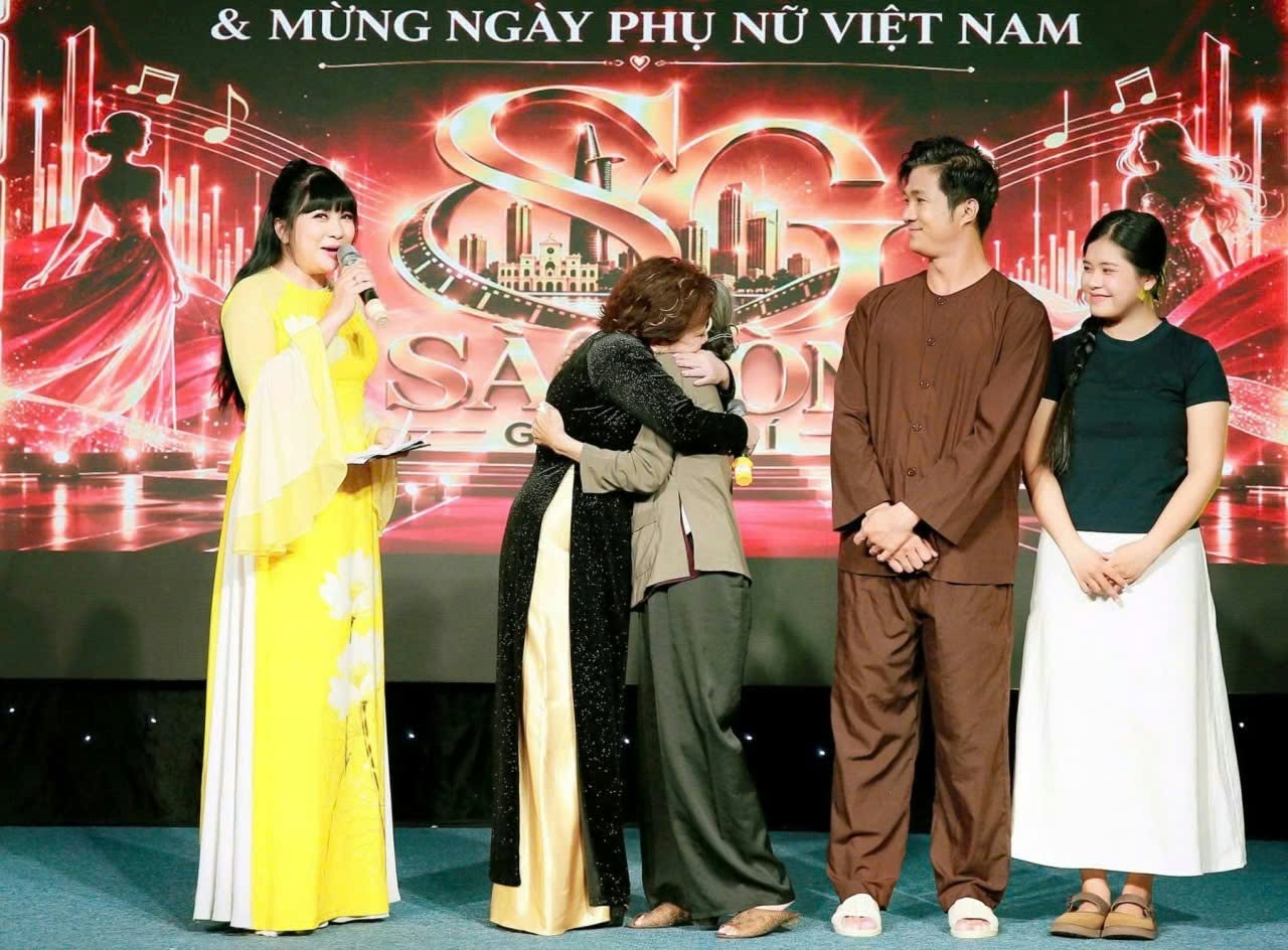 Duc Xuan 8